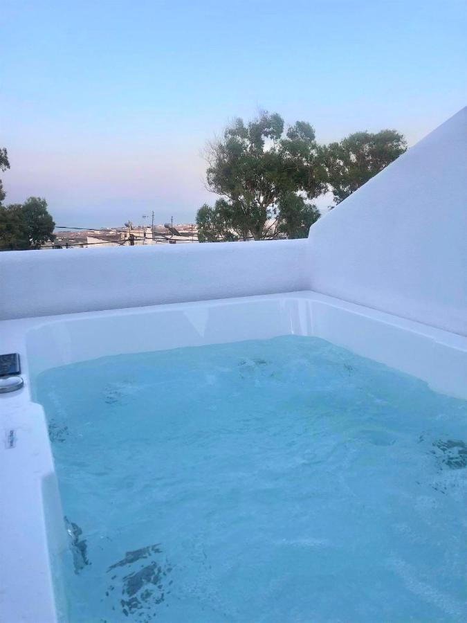 Candele Suites ثيرا المظهر الخارجي الصورة