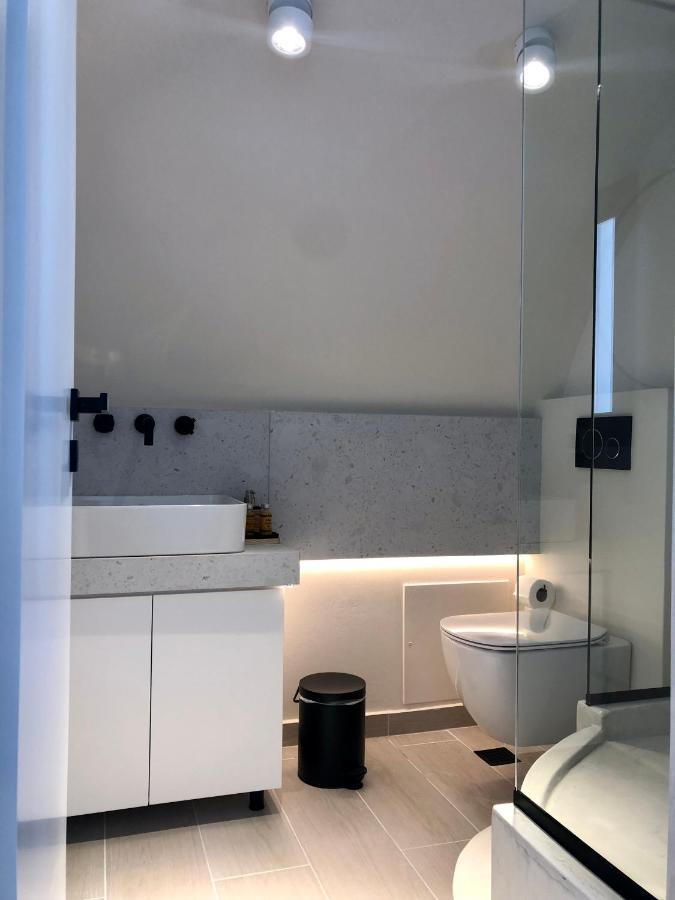 Candele Suites ثيرا المظهر الخارجي الصورة